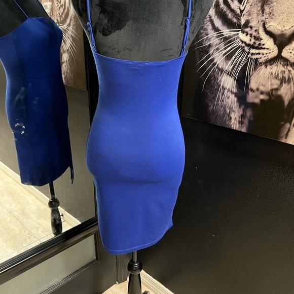 💙EUC-SEXY GUESS BLUE SPAGHETTI STRAP ASYMMETRICAL DRESS 💙SZ S - Picture 5 of 8